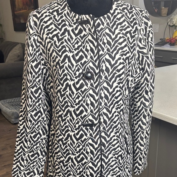 Chico's Jackets & Blazers - Chico's Black and White Patterned Blazer